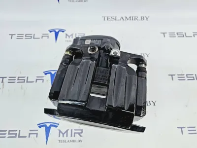 Суппорт тормозной задний левый Tesla Model S 2022 — фото 2