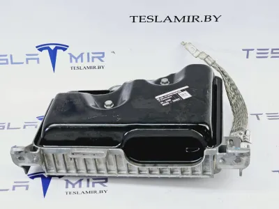 Блок управления BCM (бортовой сети) (Body Control Module) Боди Tesla Model Y 2021 — фото 3