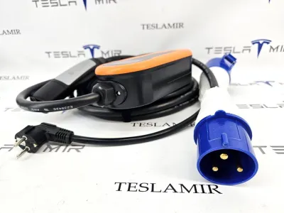 Зарядка для электромобиля Tesla Model 3 2021 — фото 2