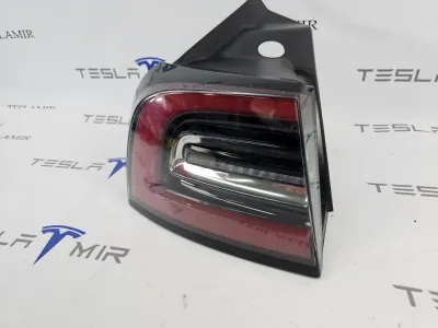 Фонарь задний левый Tesla Model 3 2020
