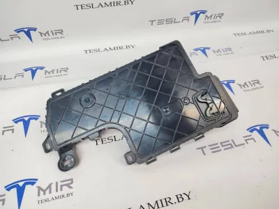 Блок управления BCM (бортовой сети) (Body Control Module) Боди левый Tesla Model 3 2020