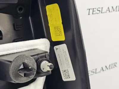 Обшивка двери передней правой Tesla Model Y 2020 — фото 5