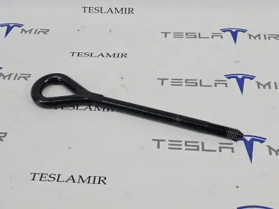 Крюк буксировочный Tesla Model S 2018