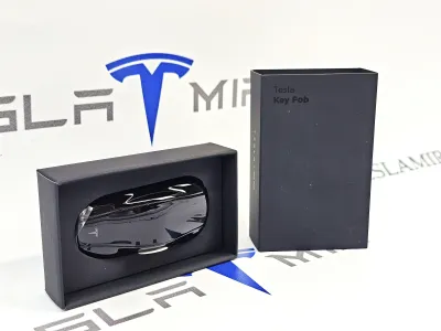 Ключ открытия автомобиля (машинка) Tesla Model S 2022 — фото 3