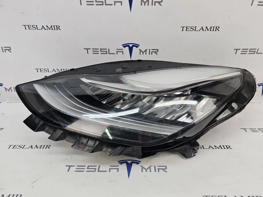 Фара левая Tesla Model 3 2019 — фото 1