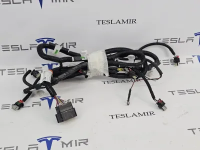 Электропроводка бампера переднего Tesla Model Y 2020
