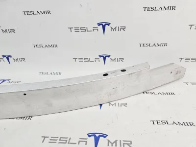 Усилитель переднего бампера верхний Tesla Model 3 2024 — фото 3