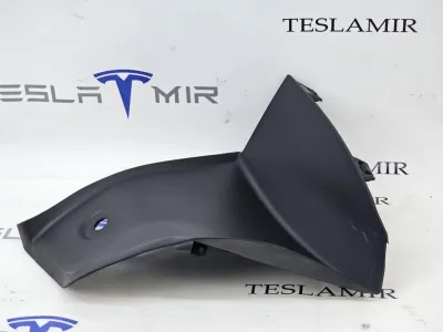 Накладка заднего фонаря левая Tesla Model 3 2024 — фото 2