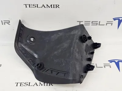 Накладка заднего фонаря правая Tesla Model 3 2024 — фото 3
