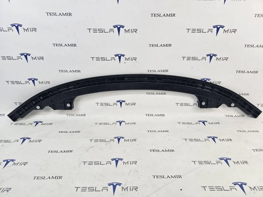 Усилитель переднего бампера нижний Tesla Model 3 2024 — фото 1