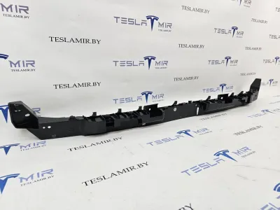 Кронштейн крепления бампера (центральный) задний Tesla Model Y 2021 — фото 2