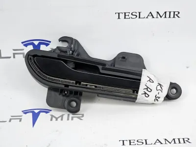 Ручка наружная двери правой Tesla Model 3 2023