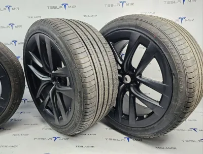 Колесо в сборе Tesla Model S 2023 — фото 3