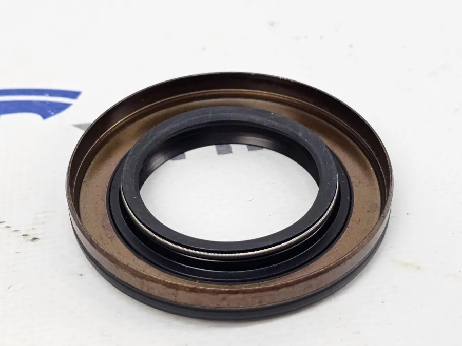 Сальник двигателя Tesla Model S 2018 — фото 1