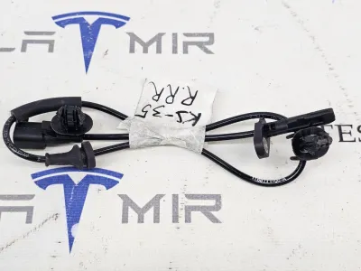 Датчик ABS АБС задний Tesla Model 3 2023