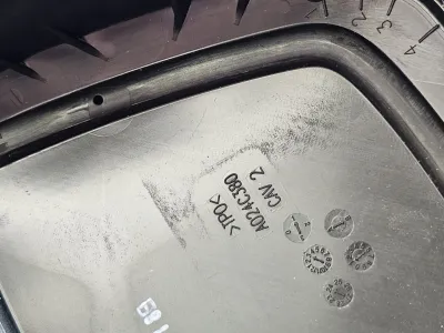 Корпус подушки безопасности водителя Tesla Model 3 2025 — фото 4