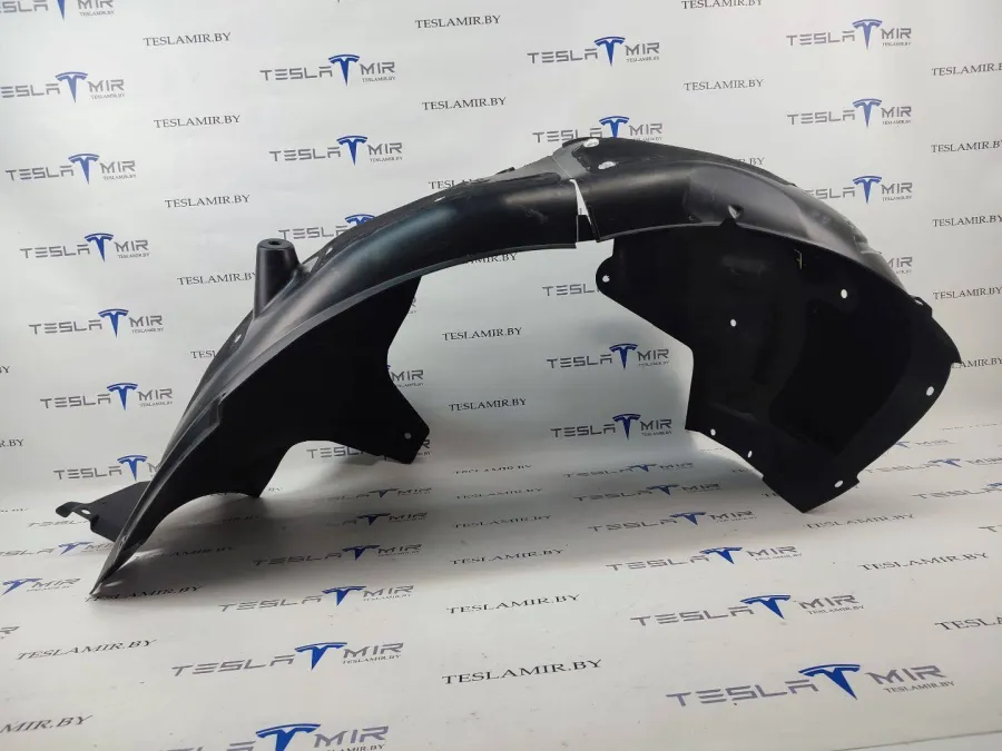 Подкрылок (защита колесных арок) передний правый Tesla Model 3 2020 — фото 1