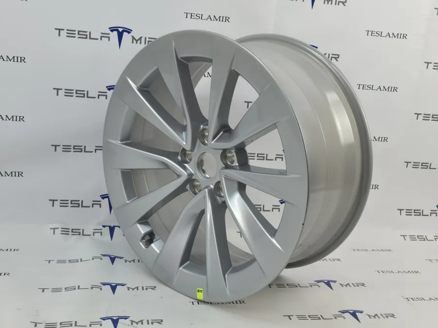 Диск Tesla Model 3 2023 — фото 1