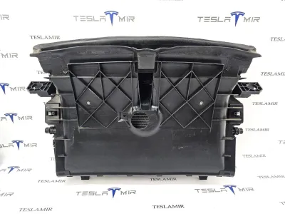 Кассета радиаторов Tesla Model Y 2022
