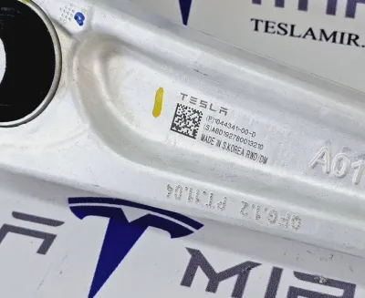 Рычаг передний поперечный прямой Tesla Model 3 2021 — фото 4