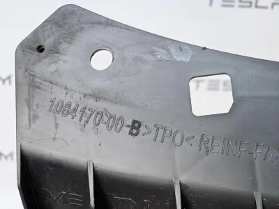 Кронштейн крепления бампера переднего правый Tesla Model 3 2023 — фото 2