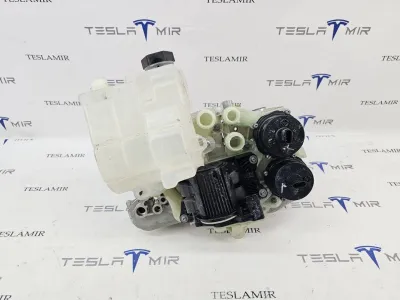 Тепловой насос Tesla Model Y 2022