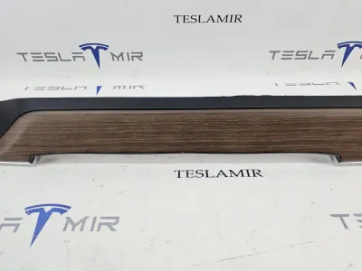 Декоративная накладка центральной консоли Tesla Model S 2022 — фото 3