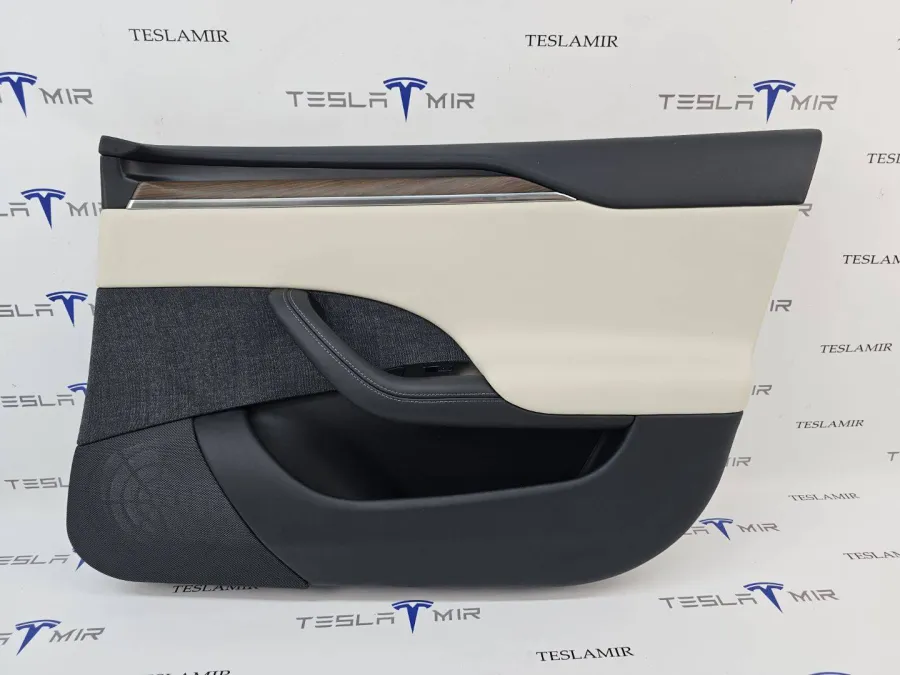 Обшивка двери передней правой Tesla Model S 2022 — фото 1