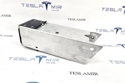 Удлинитель лонжерона (клык) правый Tesla Model 3 2021 — фото 3