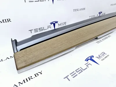 Декоративная накладка центральной консоли Tesla Model 3 2019 — фото 2