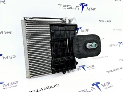 Испаритель кондиционера Tesla Model S 2017