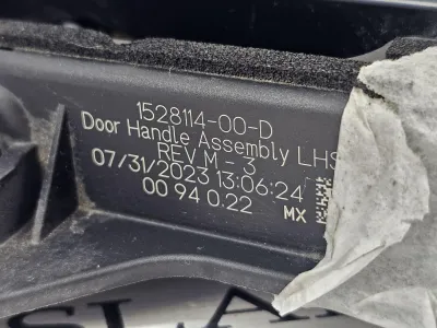 Ручка наружная двери левой Tesla Model 3 2023 — фото 3