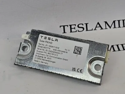 Блок радио Tesla Model 3 2024