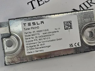 Блок радио Tesla Model 3 2024 — фото 2
