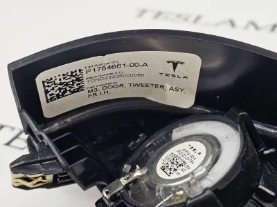 Сетка на динамик двери передней левой Tesla Model 3 2023 — фото 3