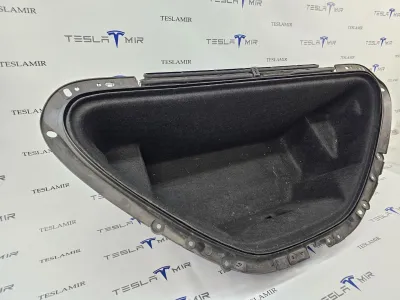 Корыто пластиковое багажника Tesla Model S 2018 — фото 2