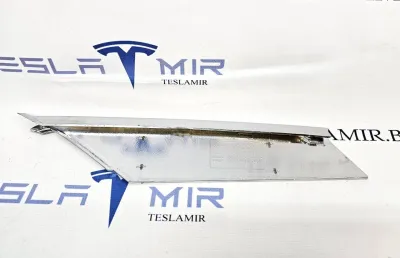 Накладка хром люверса левая верхняя Tesla Model S 2019 — фото 2