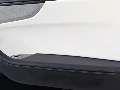 Обшивка двери передней правой Tesla Model Y 2025 — фото 4