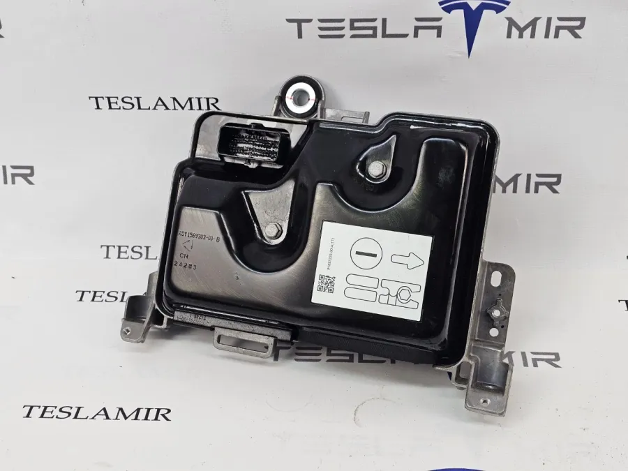 Блок управления BCM (бортовой сети) (Body Control Module) Боди Tesla Model 3 2024 — фото 1