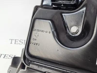 Блок управления BCM (бортовой сети) (Body Control Module) Боди Tesla Model 3 2024 — фото 2