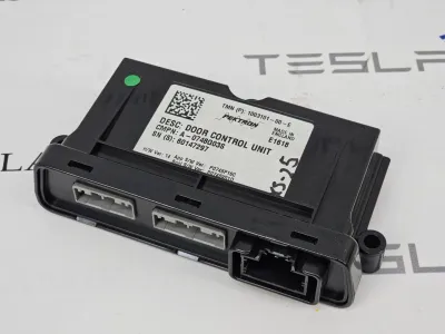 Модуль (блок) управления двери передний Tesla Model S 2018
