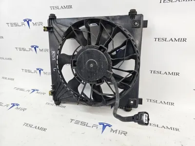Вентилятор радиатора кондиционера левый Tesla Model S 2018