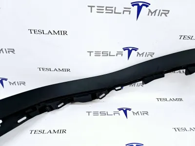 Накладка стойки С внутренняя правая нижняя Tesla Model X 2018 — фото 3