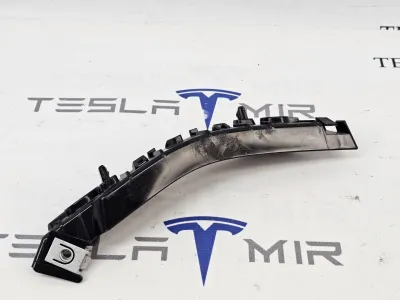 Кронштейн крепления бампера переднего правый Tesla Model Y 2025 — фото 2