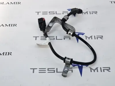 Электропроводка суппорта (ручника) левая Tesla Model 3 2024