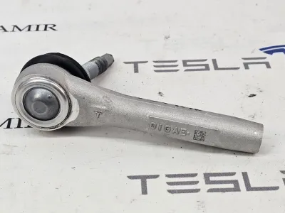 Наконечник рулевой тяги Tesla Model Y 2025