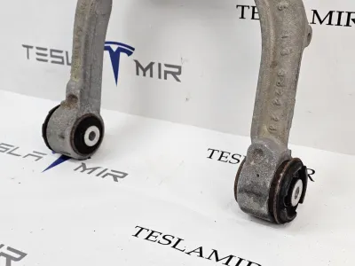 Рычаг верхний передний (подкова) левый Tesla Model Y 2024 — фото 2