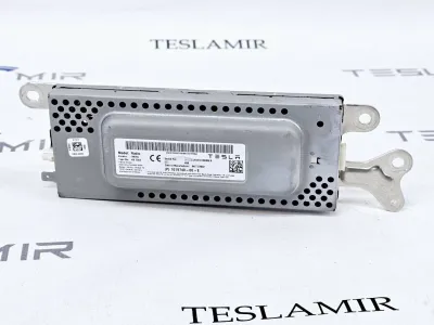 Блок радио Tesla Model 3 2022